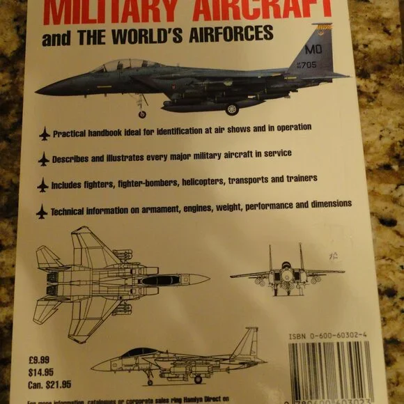 Pocket Guide to Military Aircraft and the World's Airforces - Picture 2 of 2